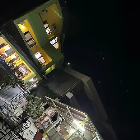 Villa Victor